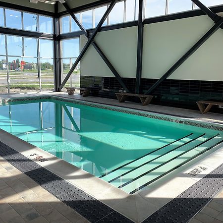 Wingate by Wyndham Kanata West Ottawa Bagian luar foto