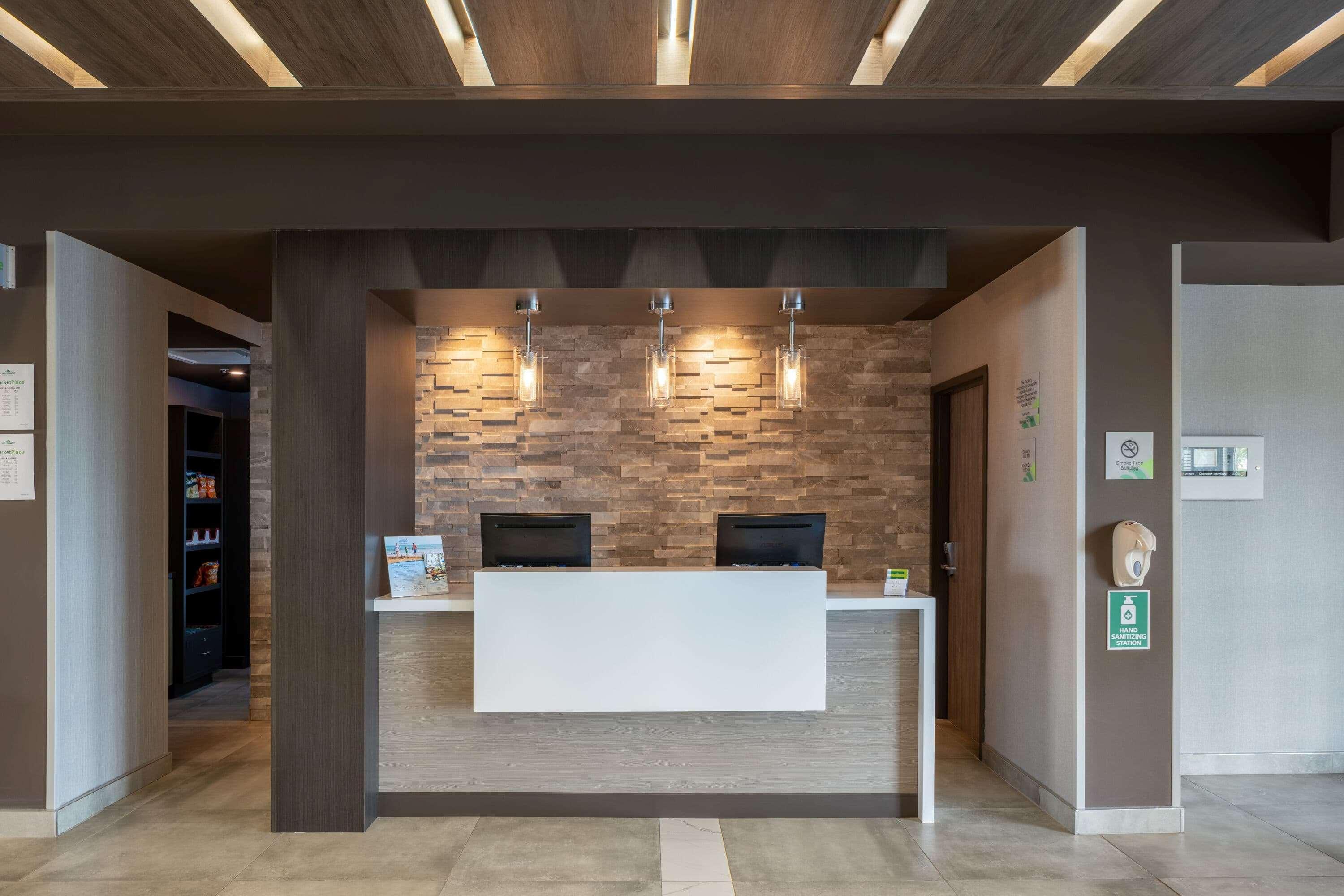 Wingate by Wyndham Kanata West Ottawa Bagian luar foto