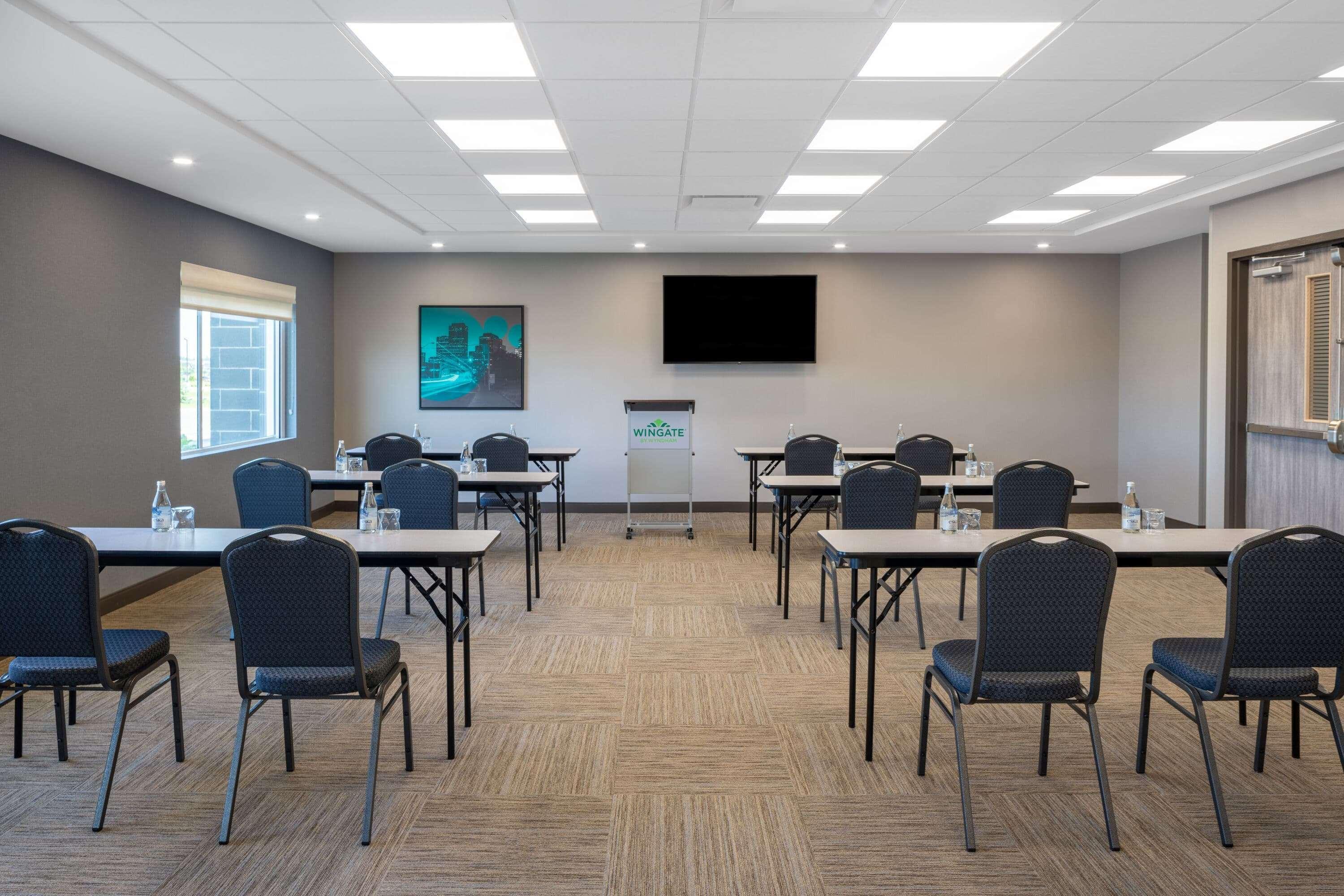 Wingate by Wyndham Kanata West Ottawa Bagian luar foto